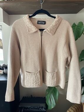 Parkhurst Beige Zip-Up Ribbed Cardigan with Textured Collar